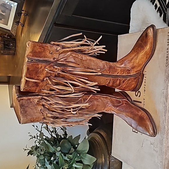 Closing my Poshmark closet! Gorgeous Bed Stu Boots - Picture 3 of 7